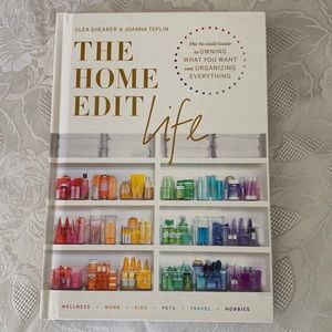 The Home Edit by Clea Schearer and Joanna Teplin